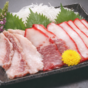 希少鯨ベーコン 三種食べ比べセット 熟成釜揚げ 冷凍（1kg）｜鯨専門店リアライズ